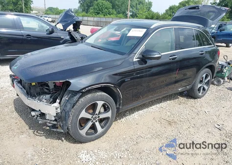 2019 Mercedes-Benz Glc 350E 4Matic z USA, uszkodzony, nr VIN WDC0G5EB3KF578400